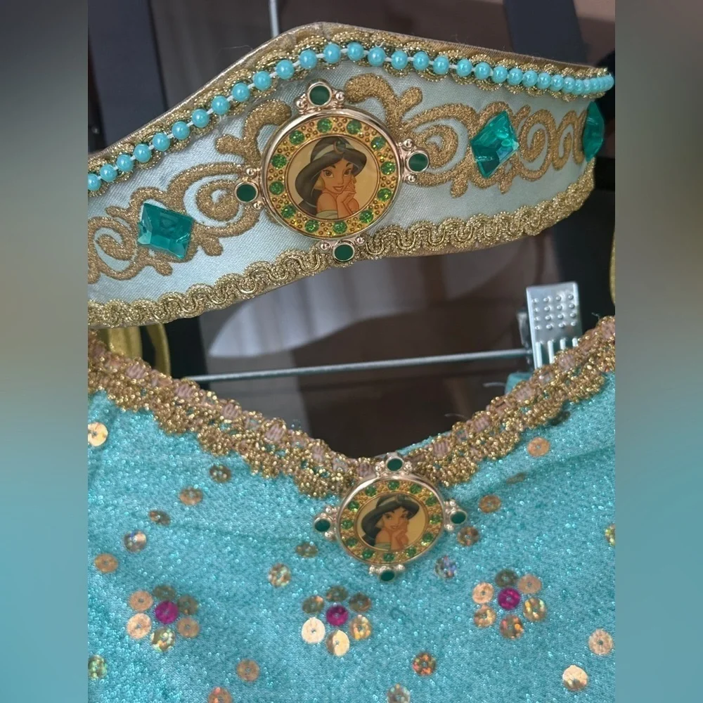 Vintage Disneyland Jasmine costume aladdin princess set crown toddler girl top